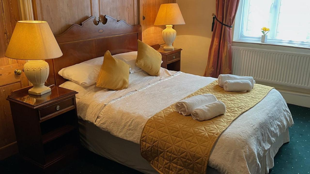 Crown Hotel 다우넘 마켓 외부 사진