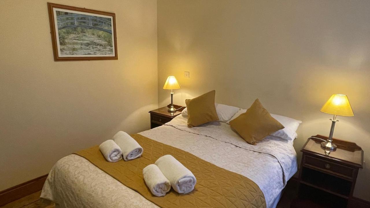 Crown Hotel 다우넘 마켓 외부 사진