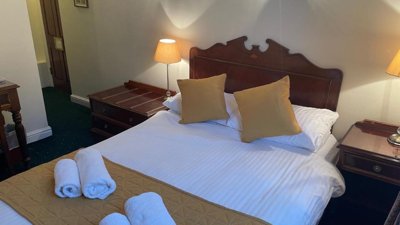 Crown Hotel 다우넘 마켓 외부 사진